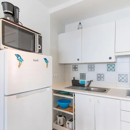 Stunning Sunset Ocean View Apartament